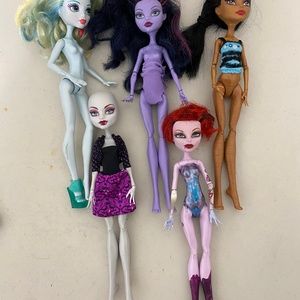 Monster High Doll Lot Used (5 Dolls)